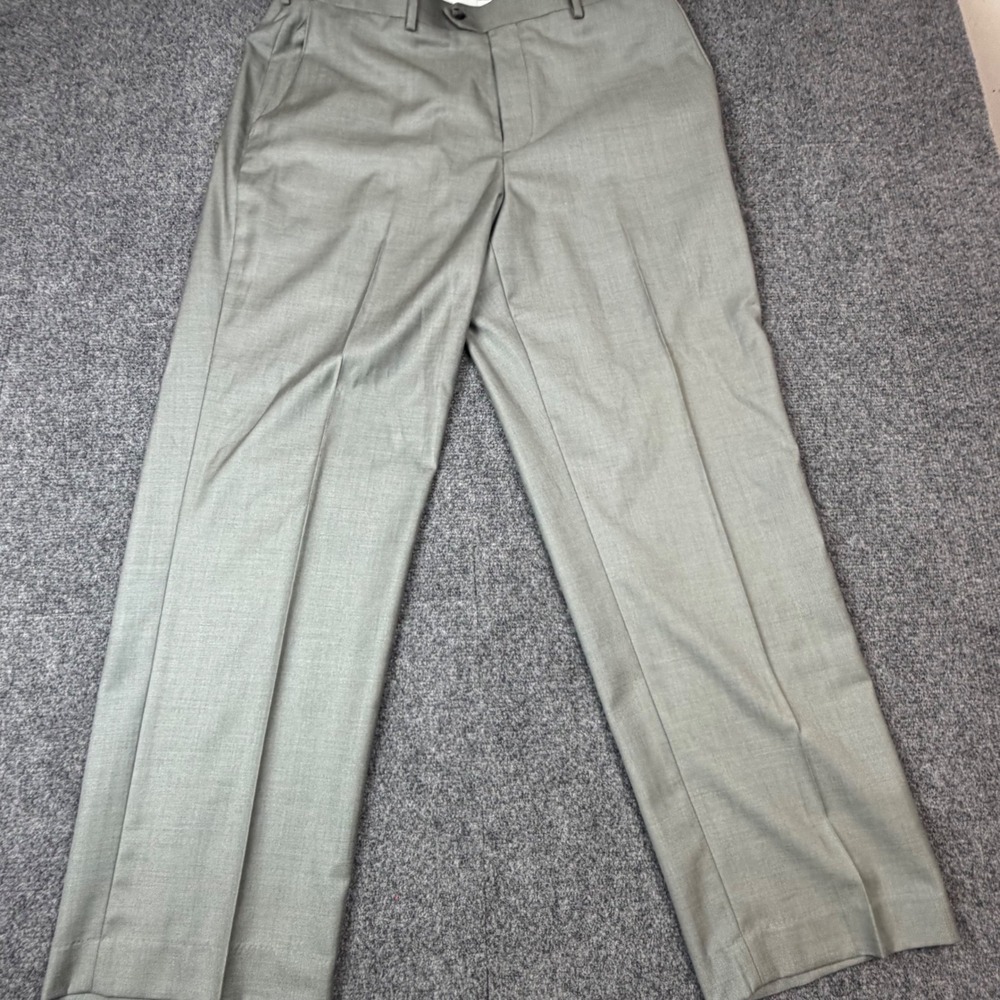 Croft & Barrow Mens Dress Pants 36x30 Light Olive Grey Flat Front Straight Leg